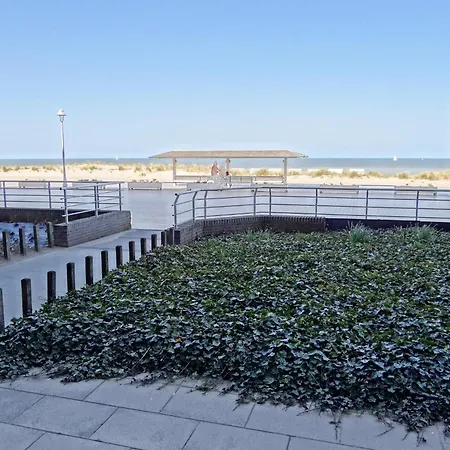 Apartment In With Stunning Sea View, Cleaning Included *